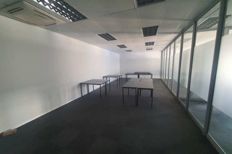 To Let commercial Property for Rent in Fairview Eastern Cape